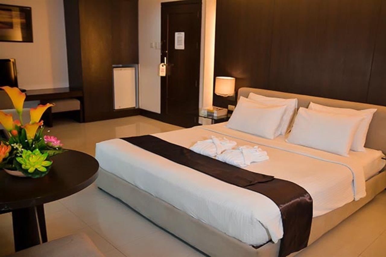 Citystate Tower Hotel Manila Exterior foto